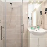 Very - Cozy Budapešť
