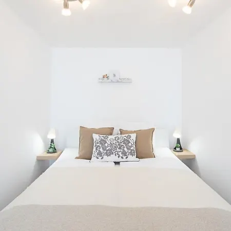 Very - Cozy דירה *