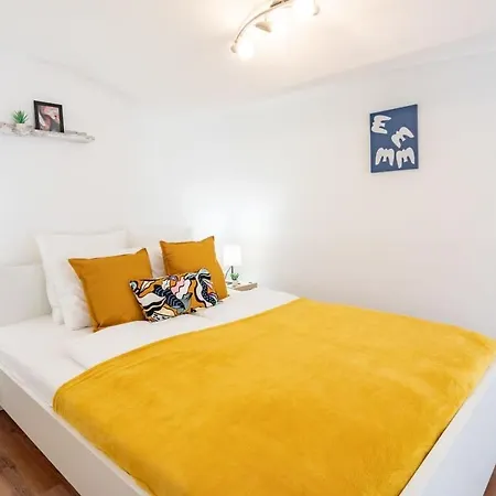 Very - Cozy